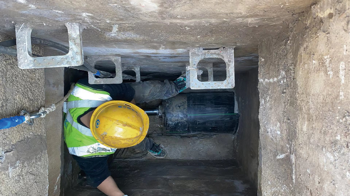 凤凰HDPE短管内衬法